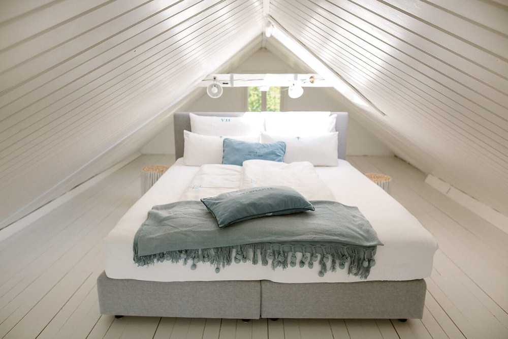 Gallery Studio, 2 Queen Beds, Balcony
