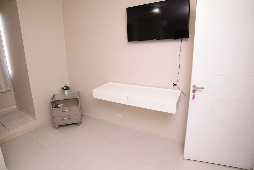 Room photo 2