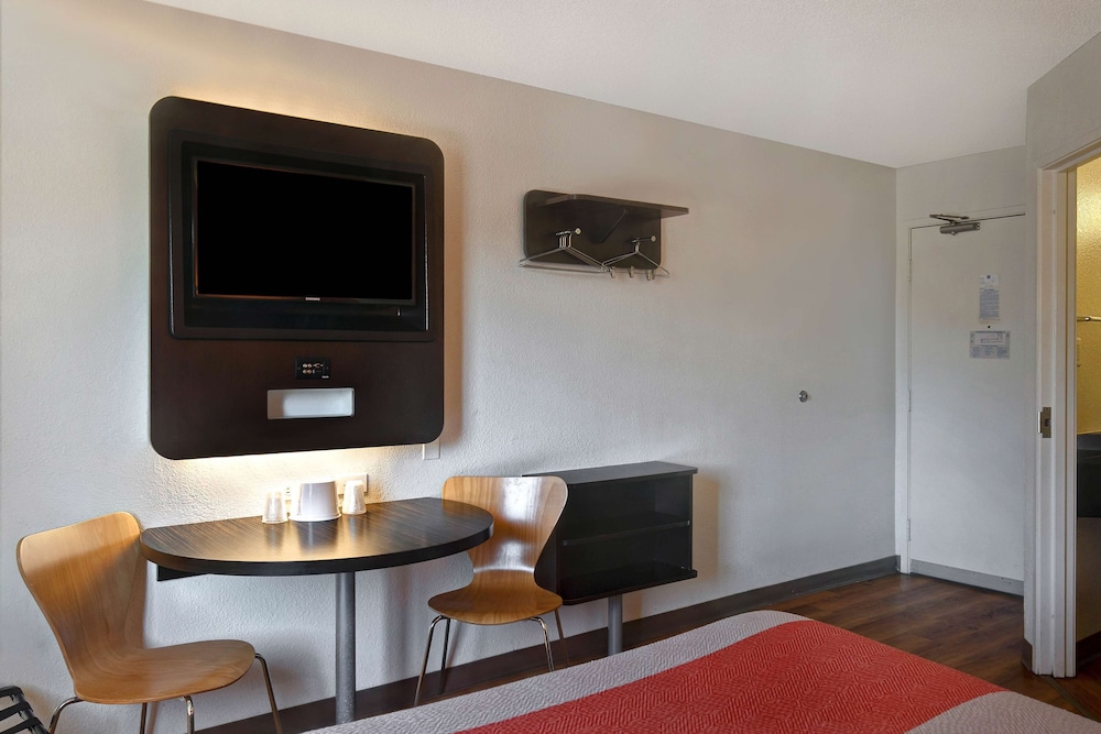 Motel 6-Gilroy, CA, 写真 7