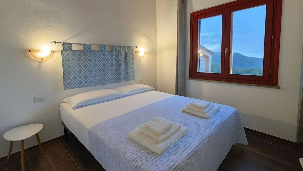 Condo, Sea View photo 3