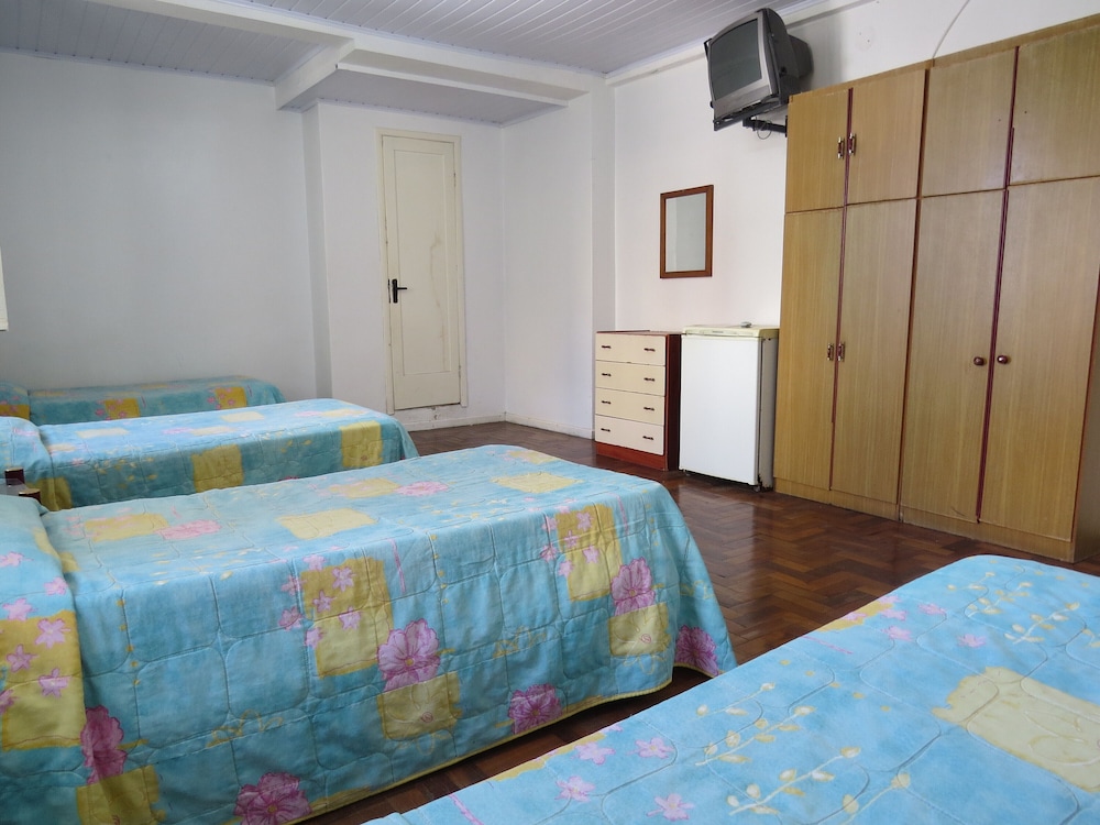 Standard Quadruple Room photo 2
