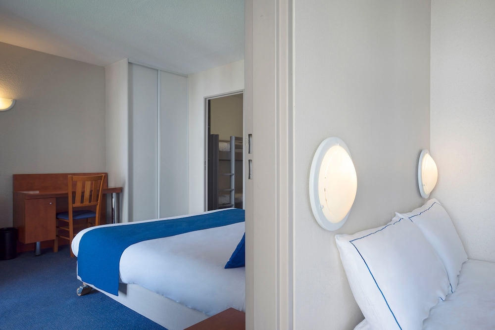 Superior Triple Room, Connecting Rooms