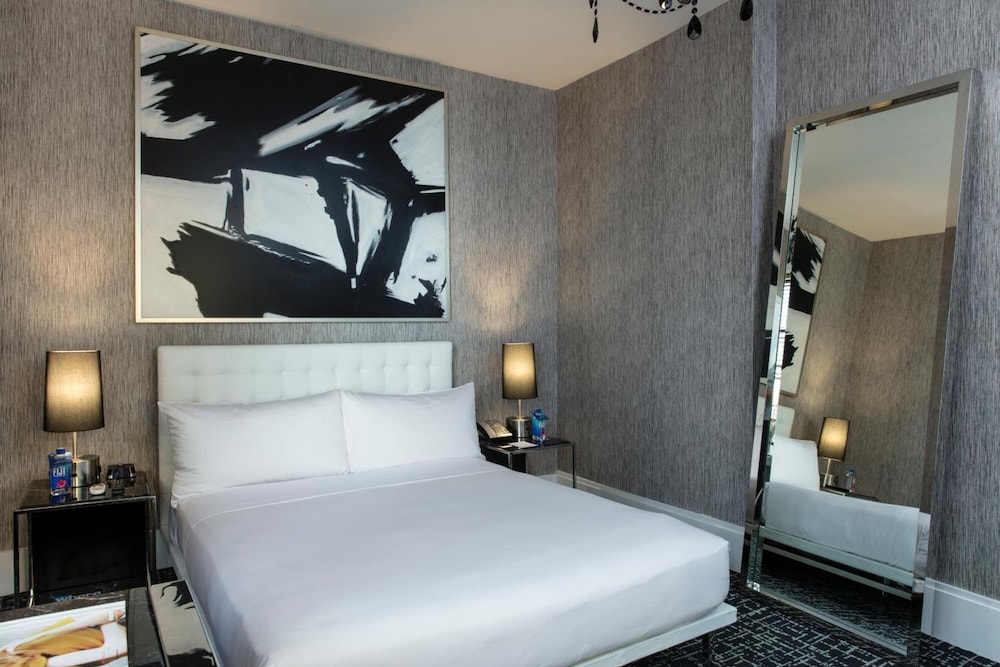 Room, 1 Queen Bed, Accessible photo 1