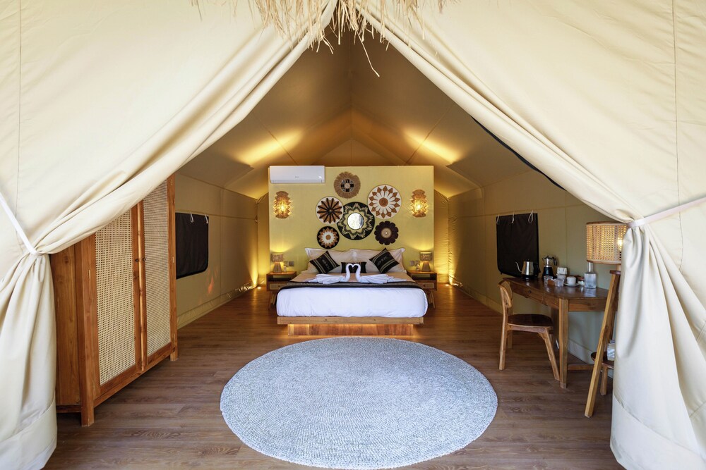 Standard Double Room, Garden View