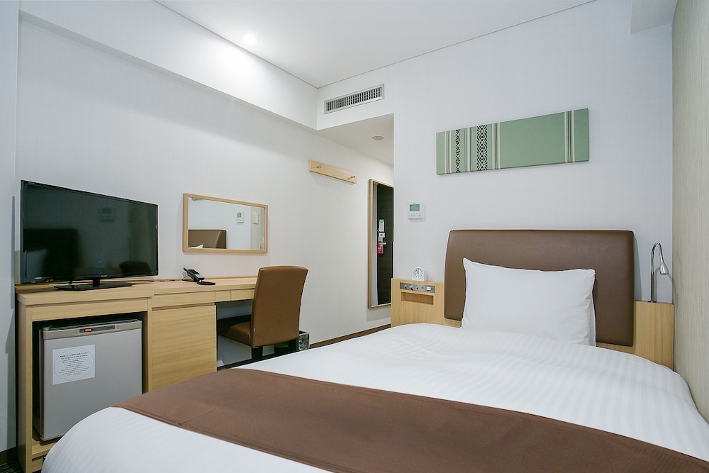 [Check In from 4PM, Check out by 9AM] Semi-Double Room, Non Smoking (For 2 Guests) - Photo 1