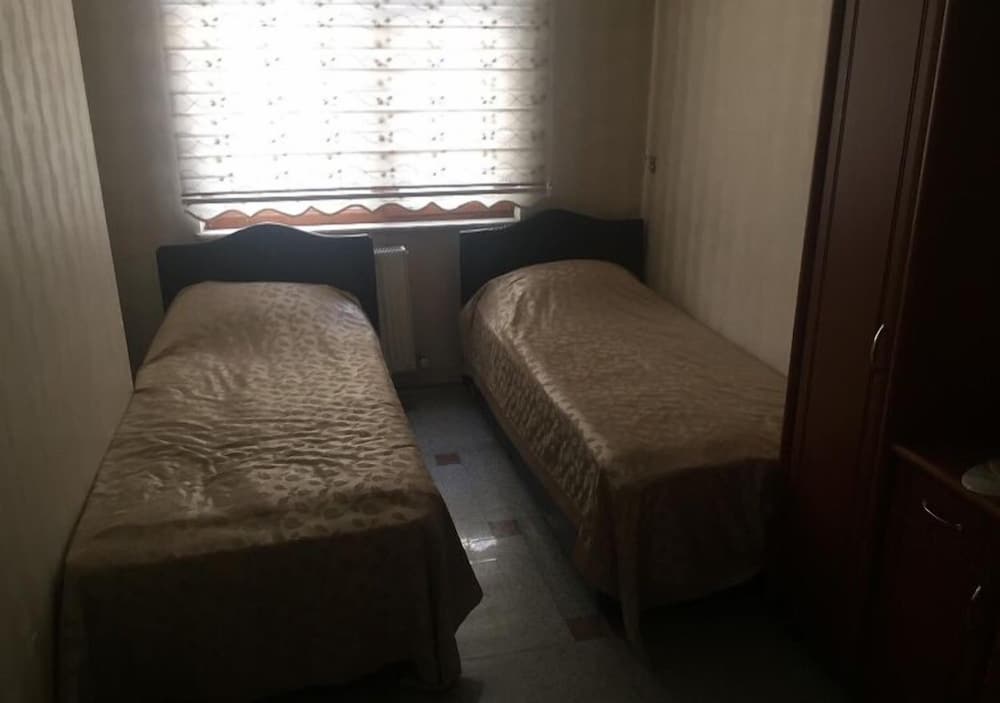 Classic Twin Room photo 2