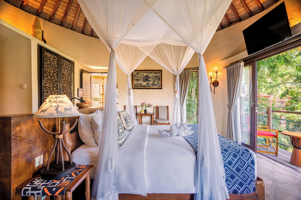 Twiga Deluxe Double Room + Bali Safari Entrance & Safari Journey photo 2