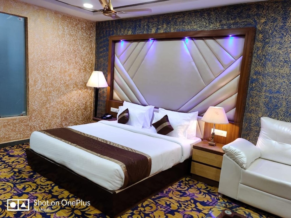 Executive Room photo 2