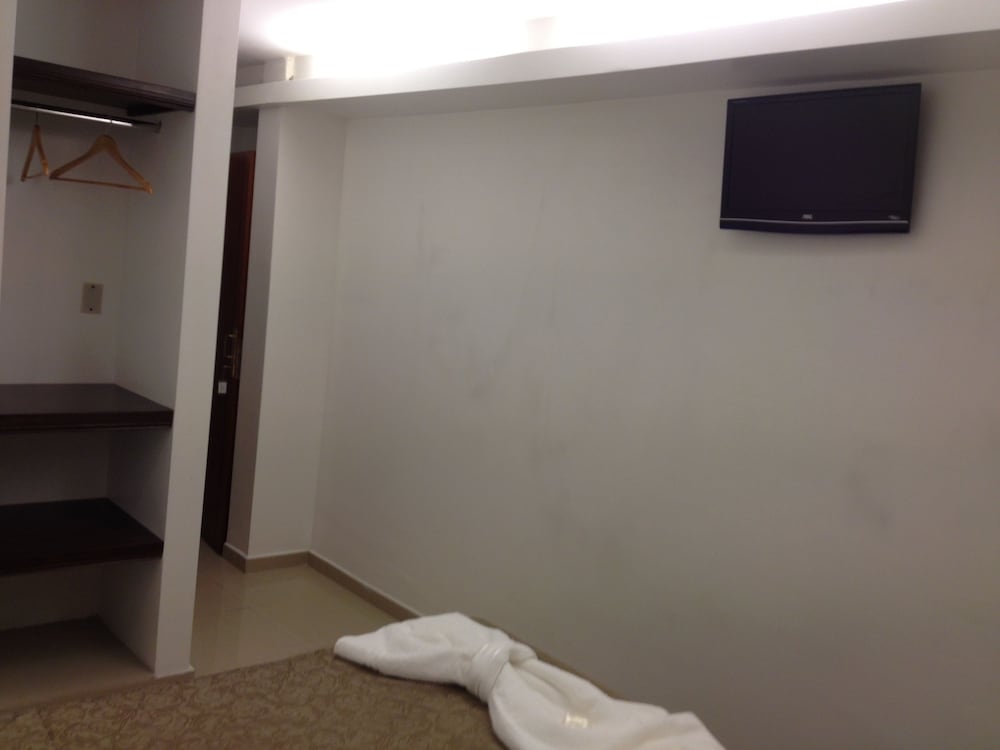 Standard Double Room, 1 Queen Bed photo 3