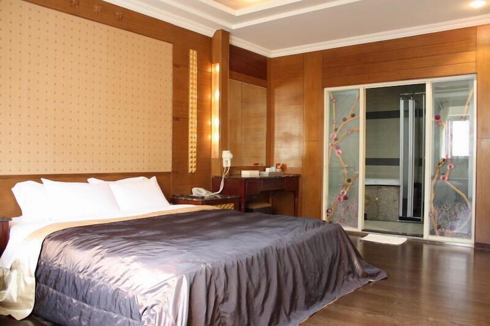 Double Room, Jetted Tub photo 3