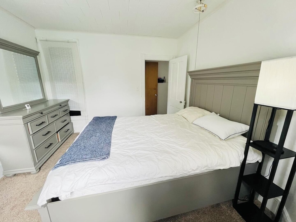 Cottage, Multiple Beds, Kitchen, Garden View