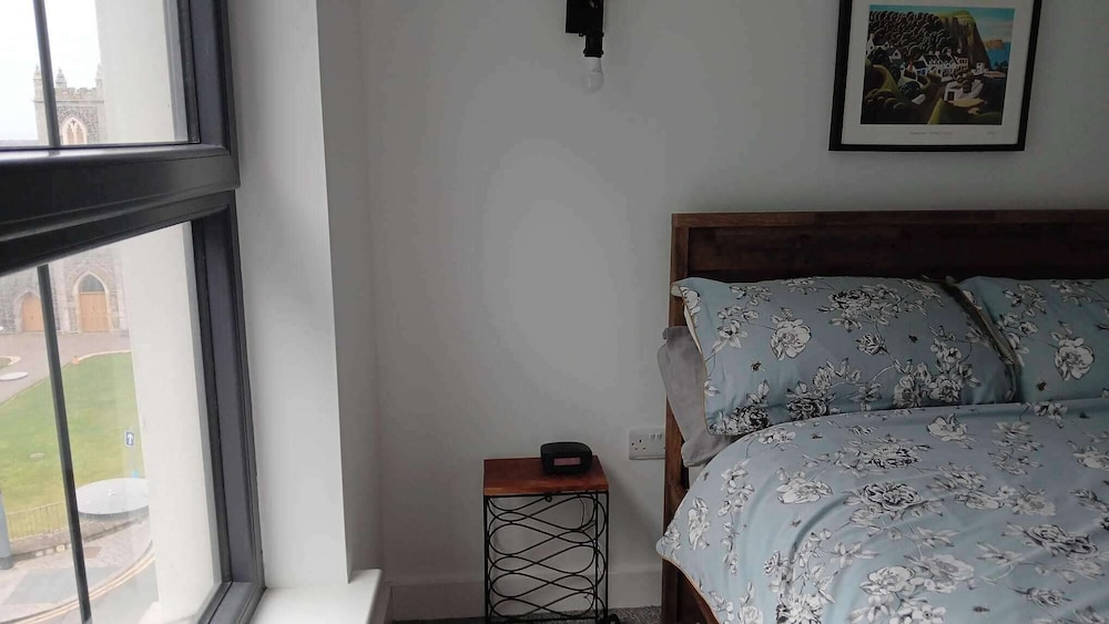 Apartment photo 2