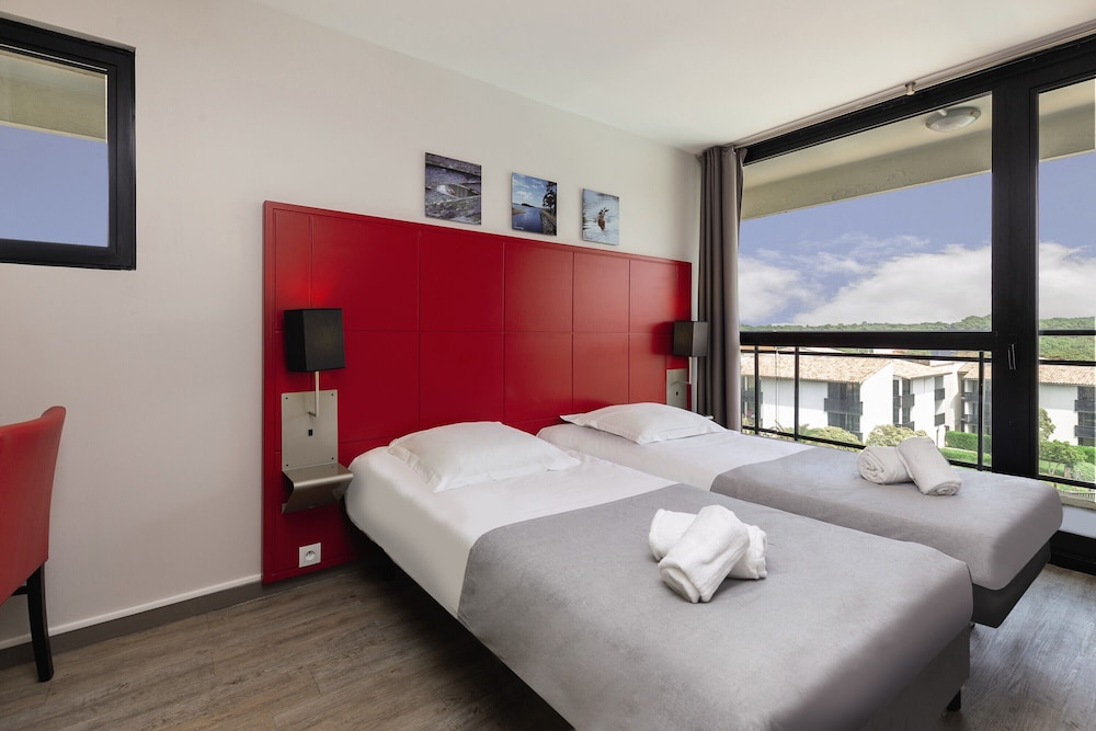 Classic Double Room, 1 Bedroom, Balcony photo 1