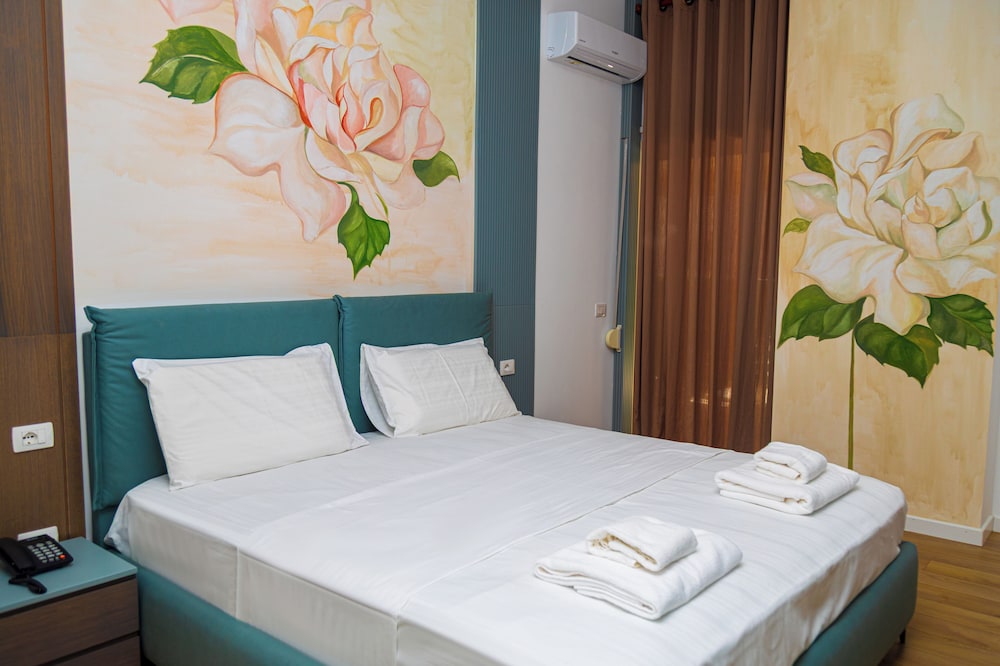 Standard Double Room, Balcony, City View