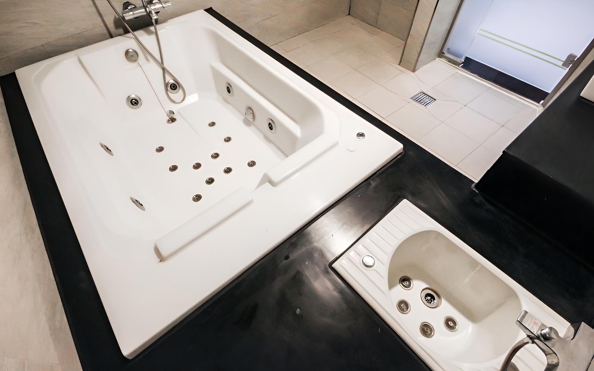 Room (VIP) - Photo 6