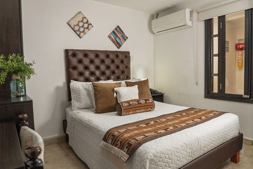 Superior Double Room, 1 Queen Bed photo 3