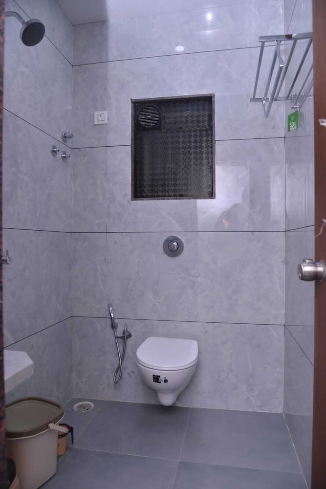 Family Quadruple Room, City View photo 2
