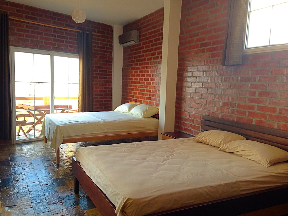 Junior Room, Multiple Beds, Mountain View photo 2