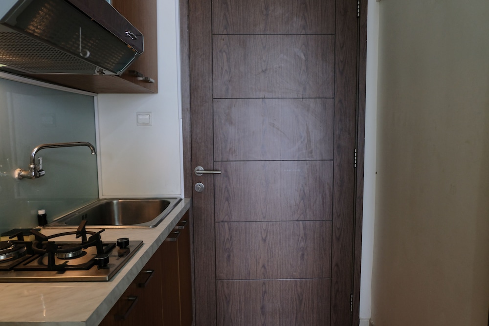 Apartment photo 2