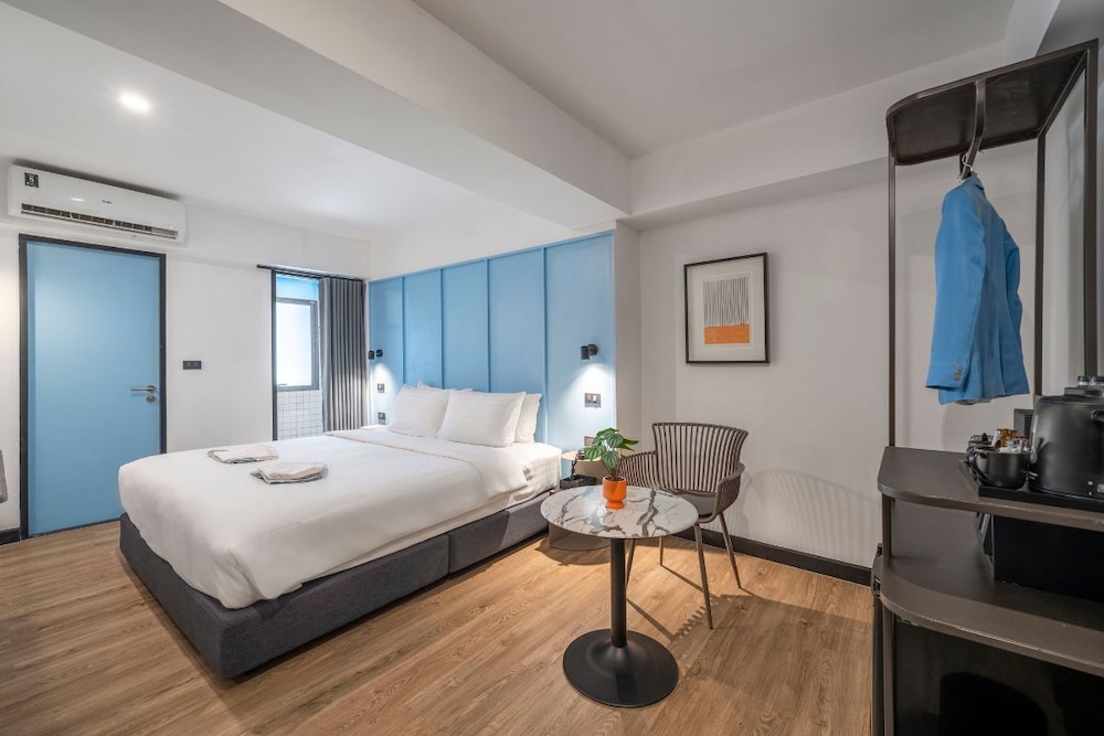 Deluxe Twin Room photo 2