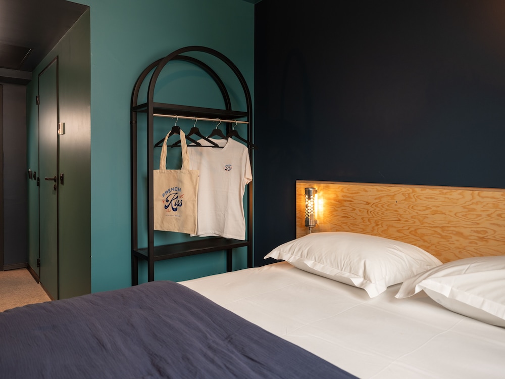 Eklo Compact with Terrace - Photo 4