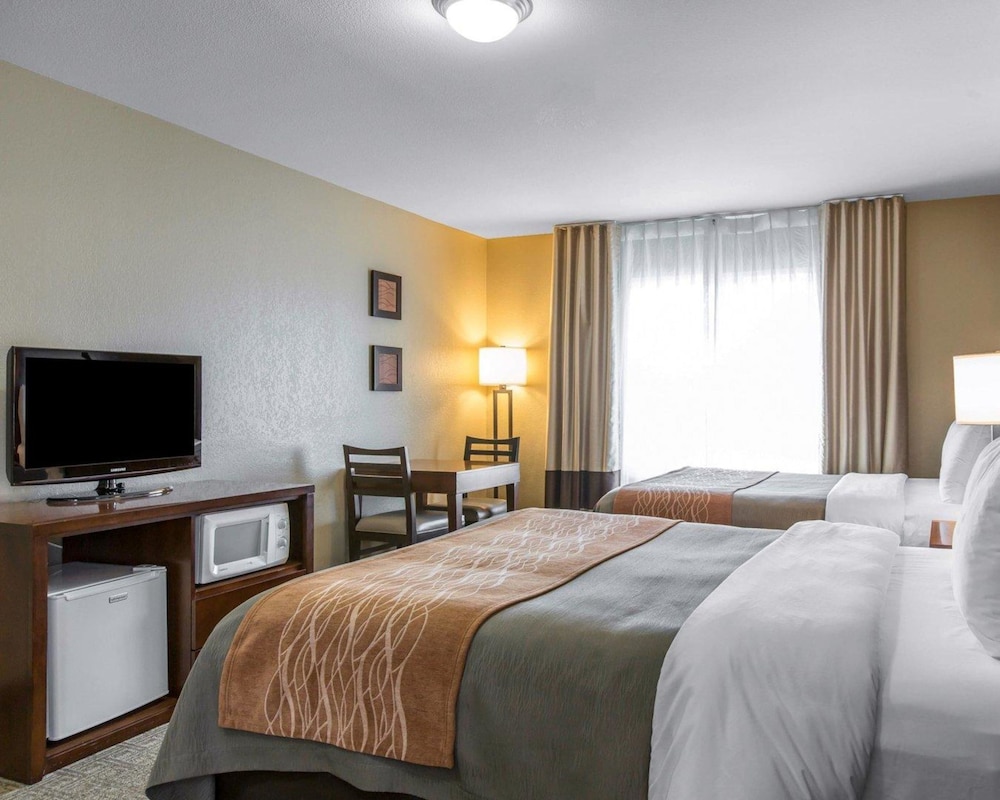 Superior Room, 2 Queen Beds - Photo 3