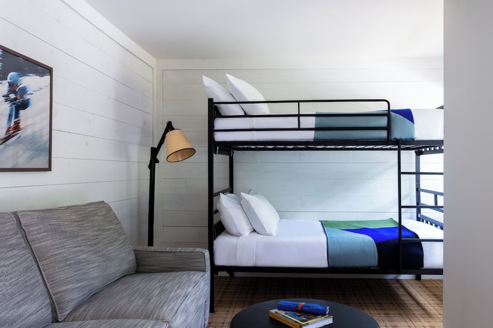 Room (Twin Bunk W/ Sleeper) - Photo 1