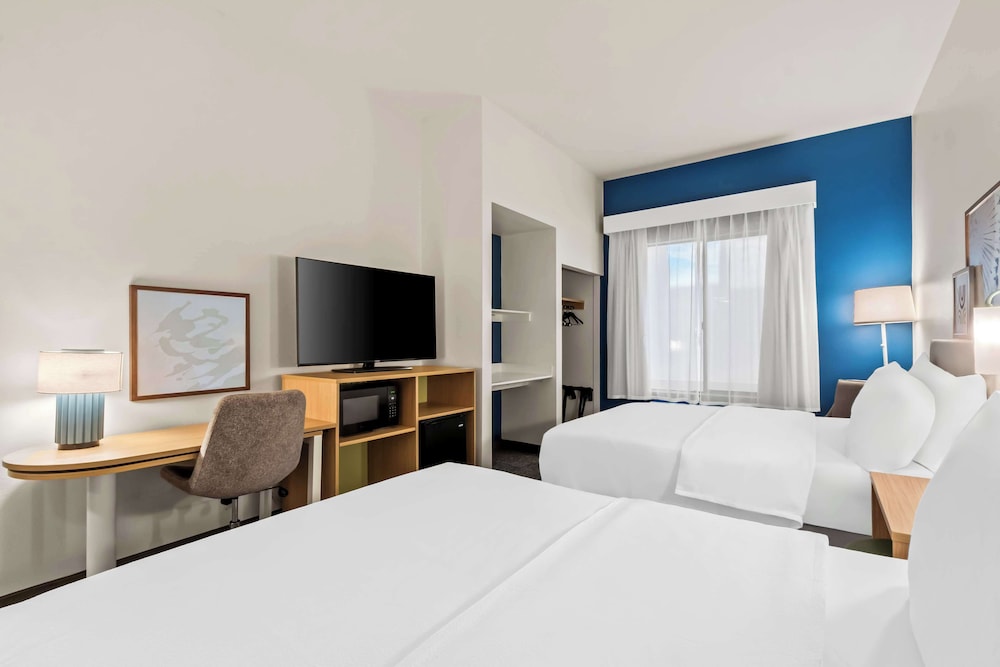 Room, 1 King Bed - Photo 1