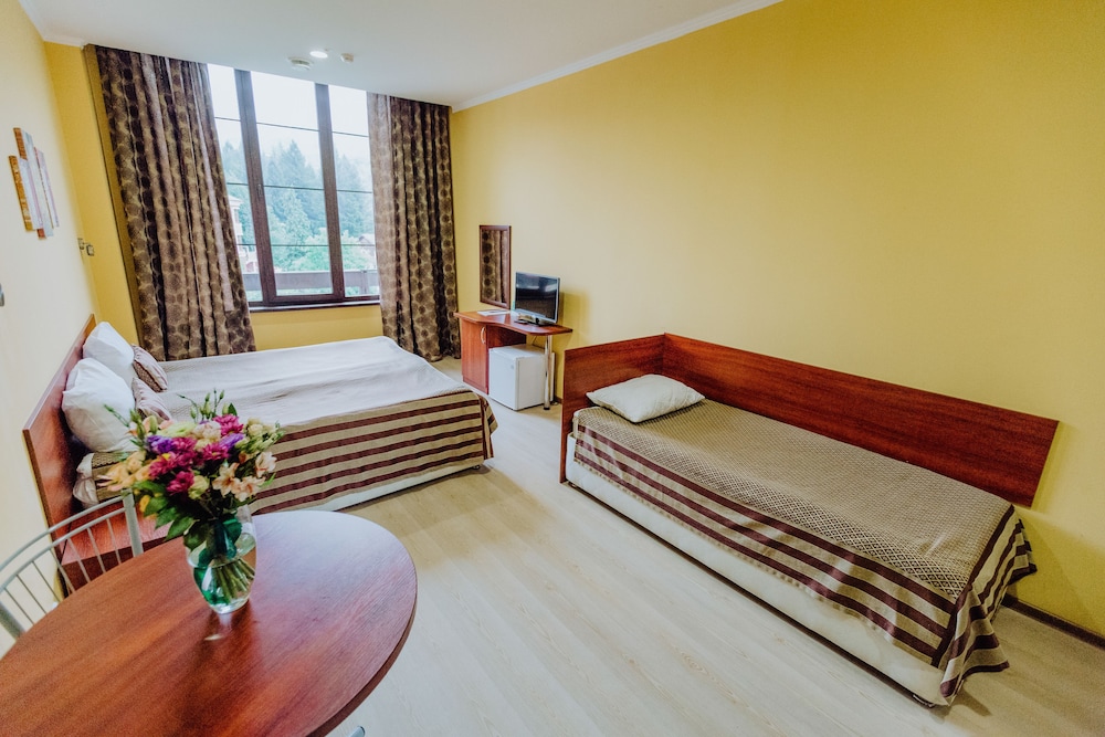 Standard Room photo 2
