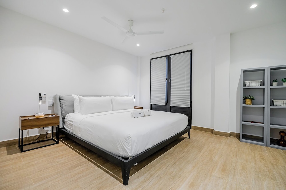 Apartment (3A) photo 1