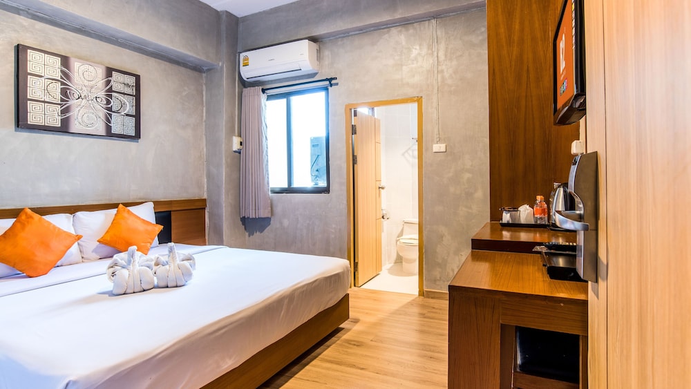 Deluxe Premier Room - Photo 1