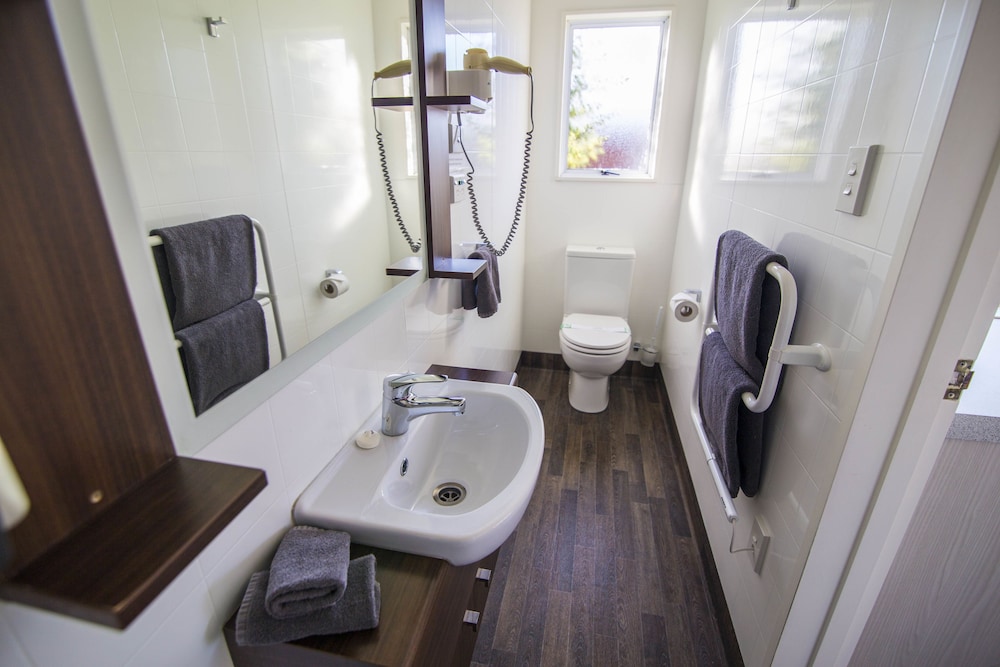 Park Ensuite Unit (Studio) - Photo 8