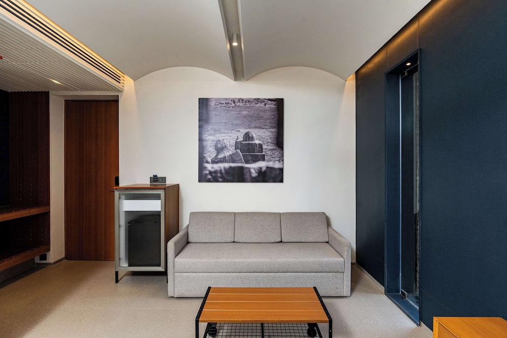 Villa, 4 Bedrooms - Photo 8