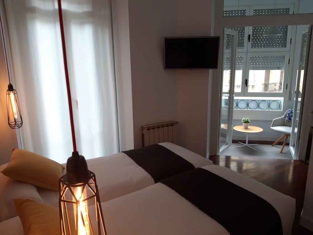 Superior Double Room, City View, Beachside