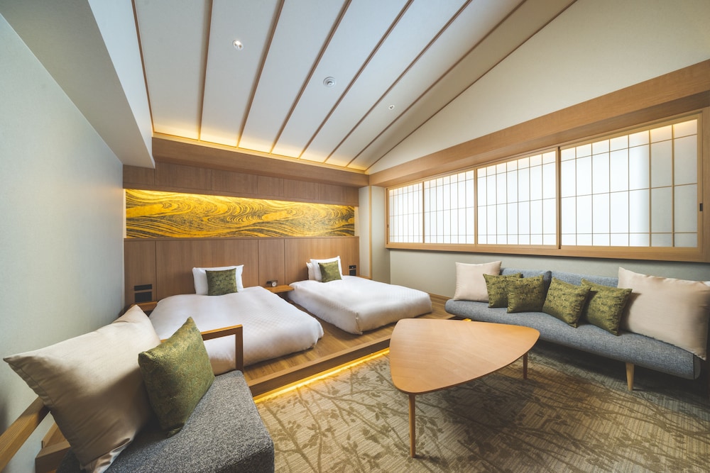 Deluxe Room, 2 Double Beds, Non Smoking, Bathtub,Ceiling height 3m(with Single Sofabed) - Photo 11