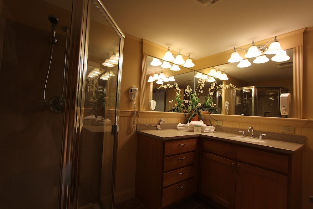 Deluxe Room, 2 Bedrooms - Photo 8
