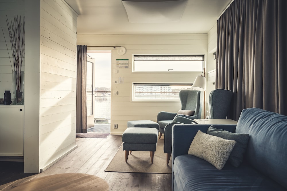Suite, Ocean View photo 1