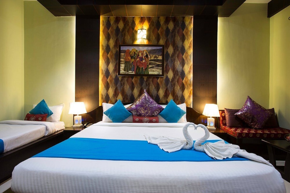 Premium Triple Room