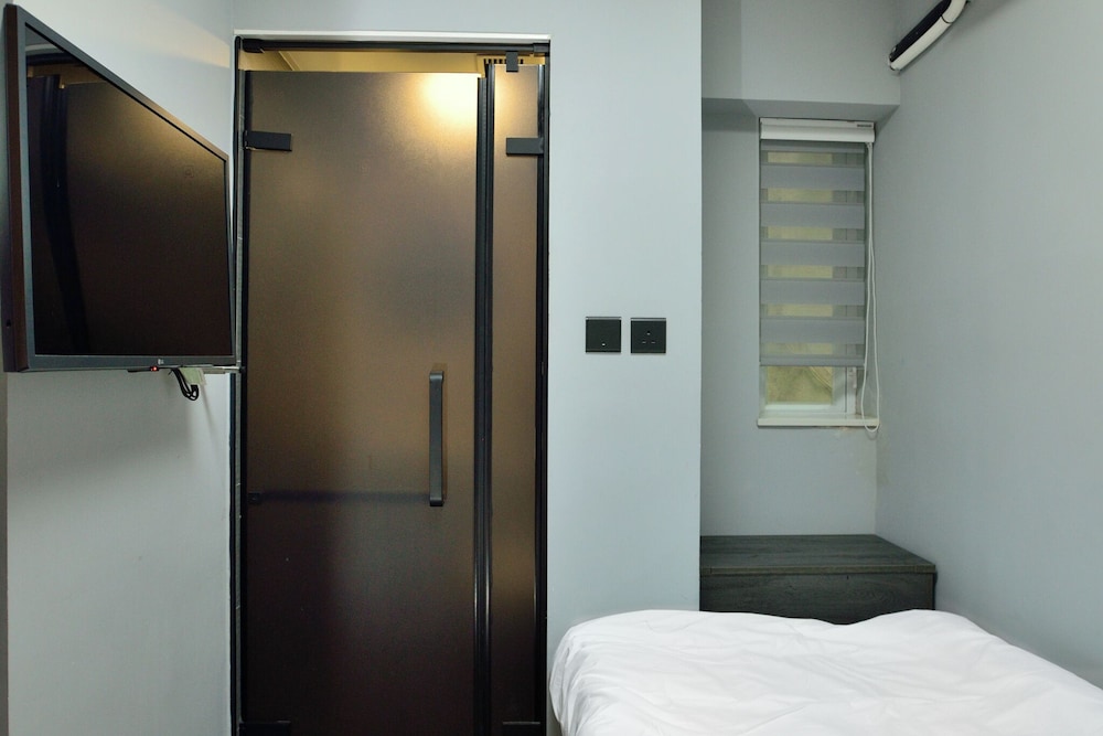 Classic Single Room photo 3