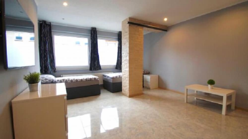 Apartment (Cleaning Fee EUR 80) photo 1