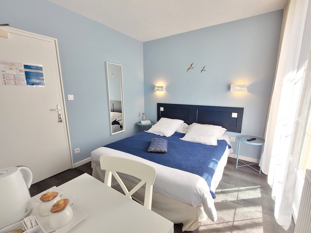 Double Room, Balcony - Photo 7