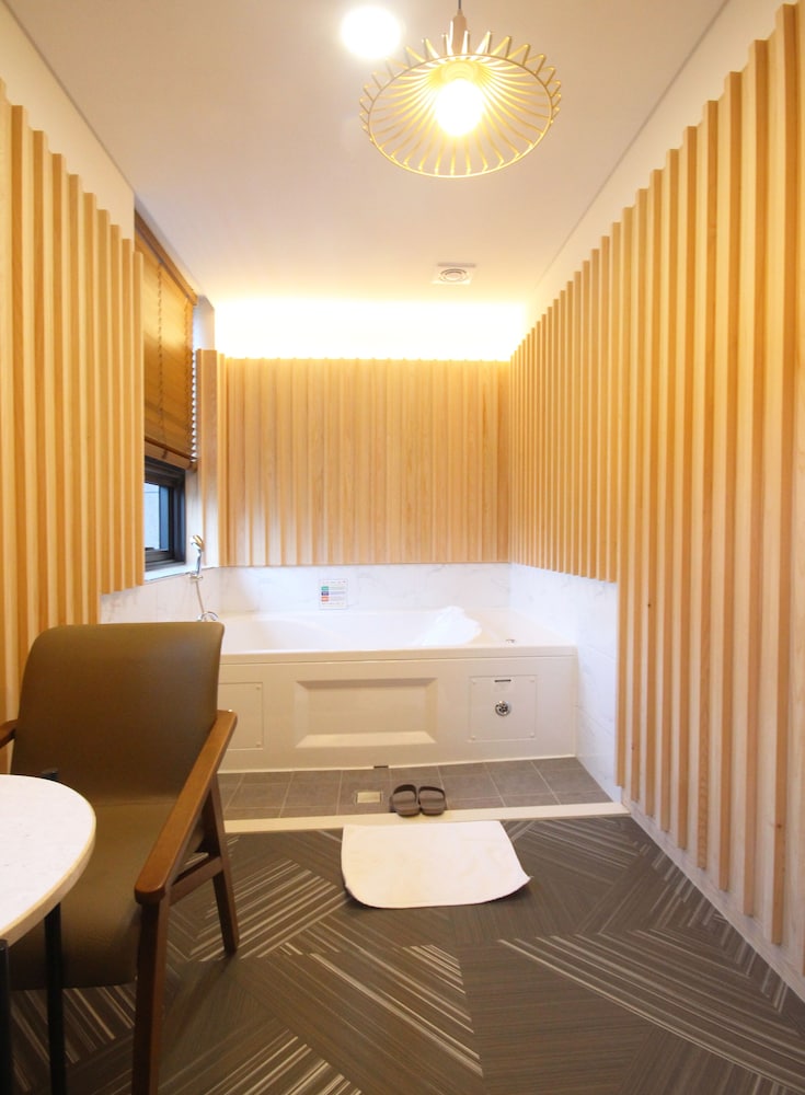 Premium Room (Hinoki Spa) photo 2