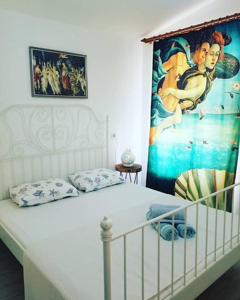 Standard Room photo 1