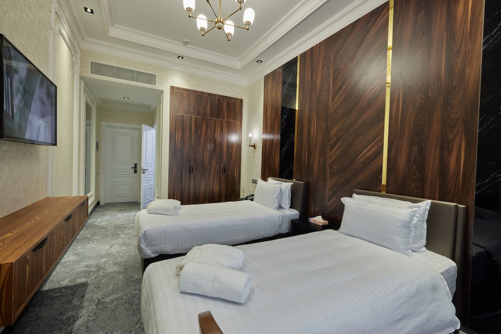 Deluxe Twin Room - Photo 3