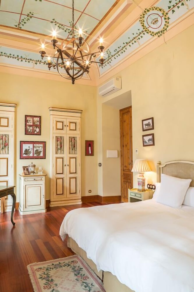 Superior Double Room Single Use photo 3