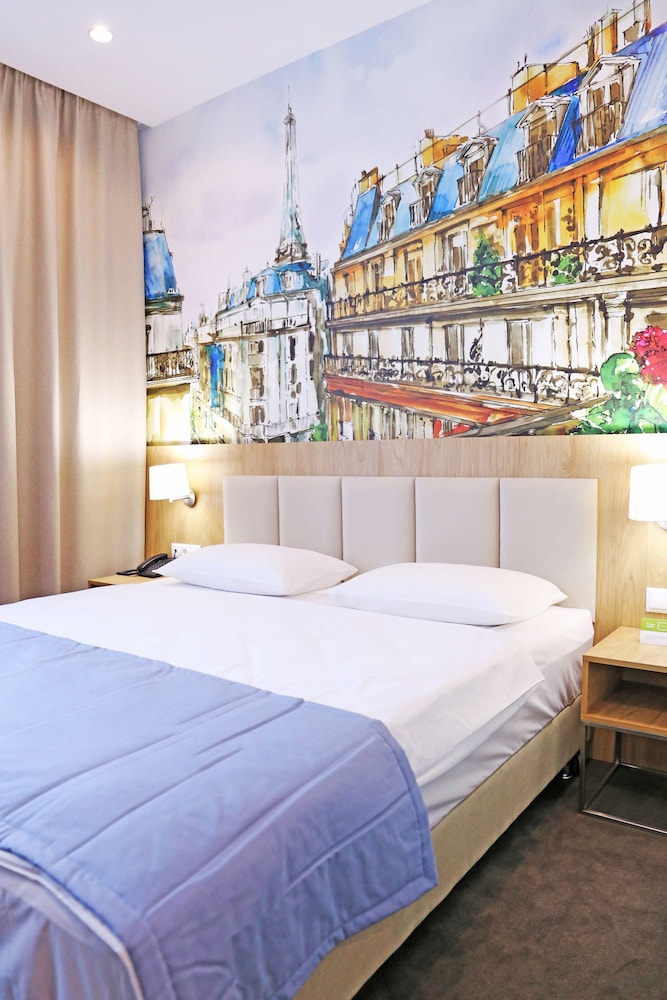 Standard Double Room, Microwave, City View photo 2