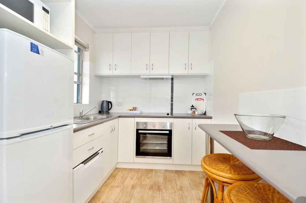 Two-Bedroom Apartment - Photo 8