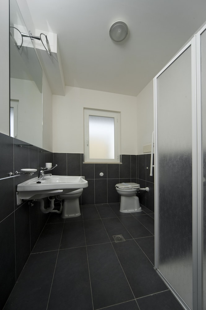 Comfort Apartment photo 2