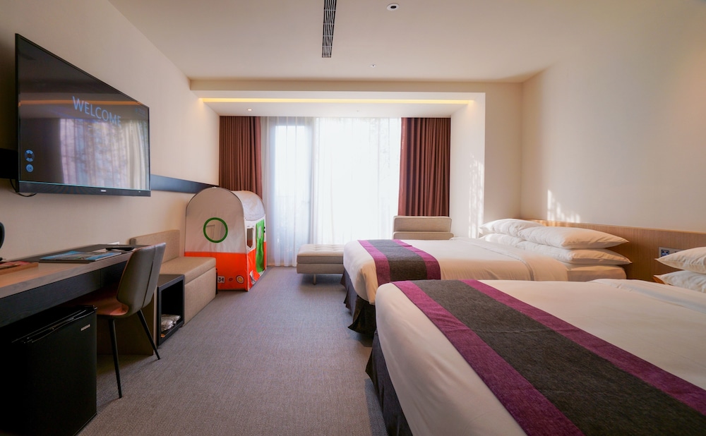 Family Quadruple Room