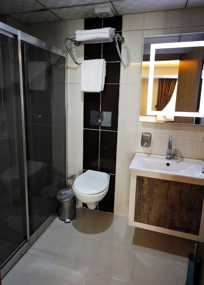 Standard Twin Room photo 2